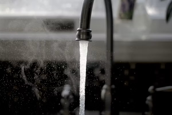 Jak samodzielnie zamontować filtr odwróconej osmozy?